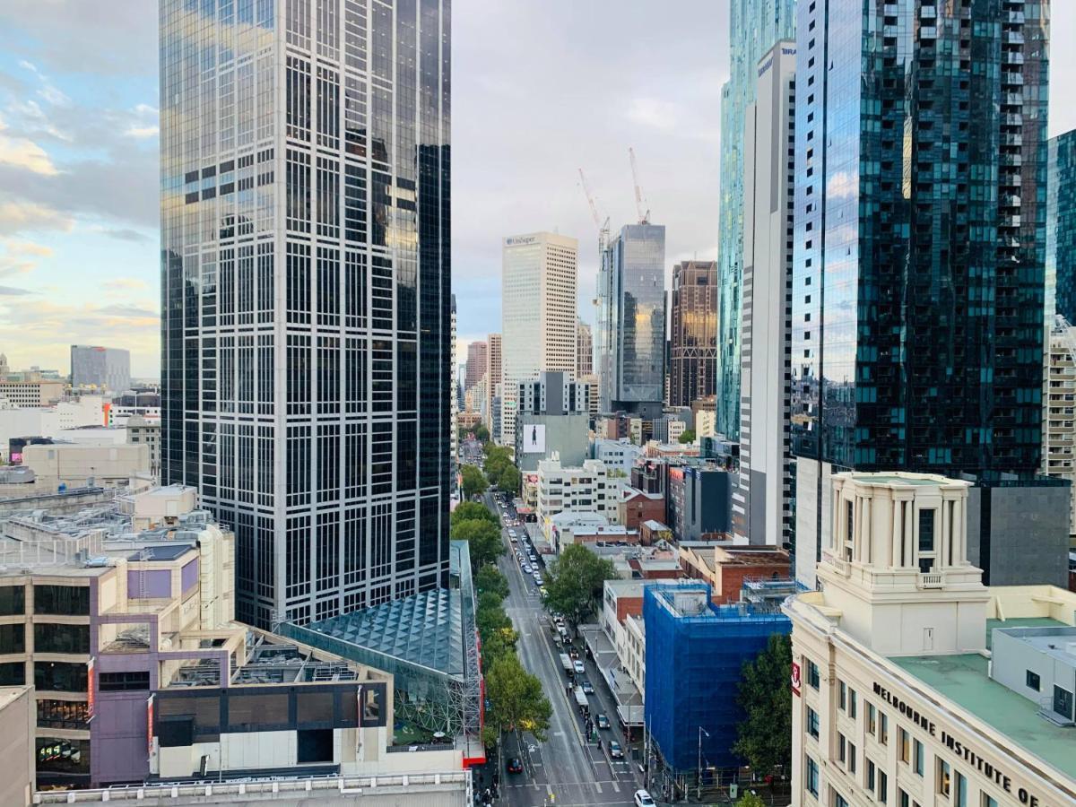Melbourne Cbd Empire Apartment Luaran gambar