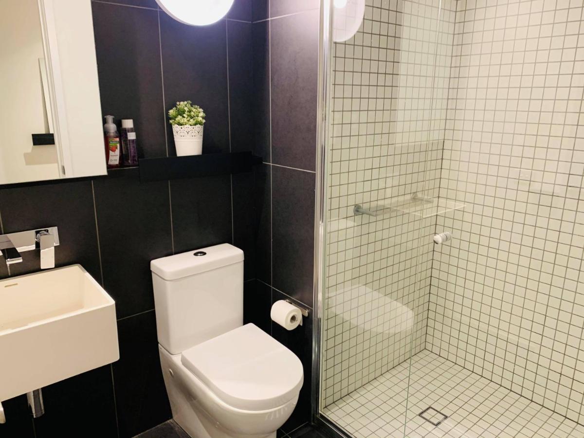 Melbourne Cbd Empire Apartment Luaran gambar
