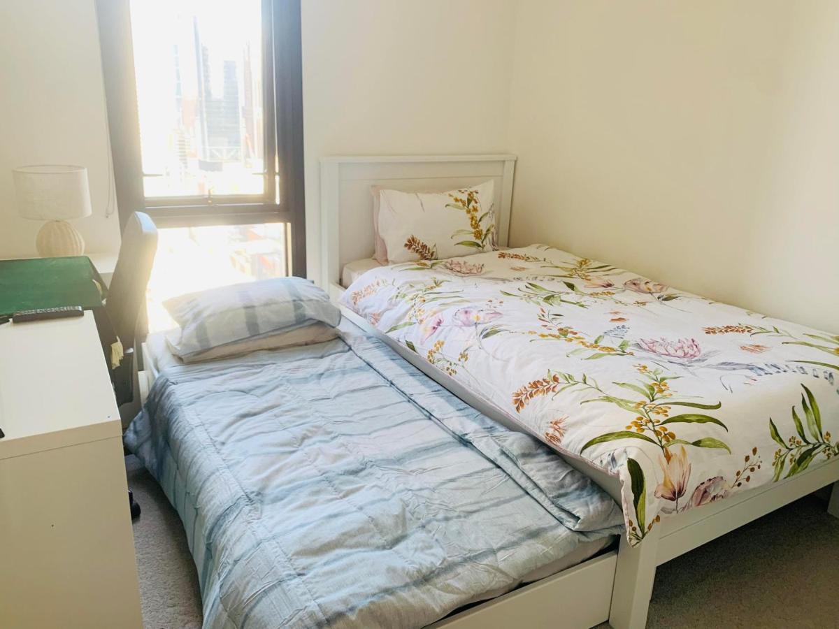 Melbourne Cbd Empire Apartment Luaran gambar