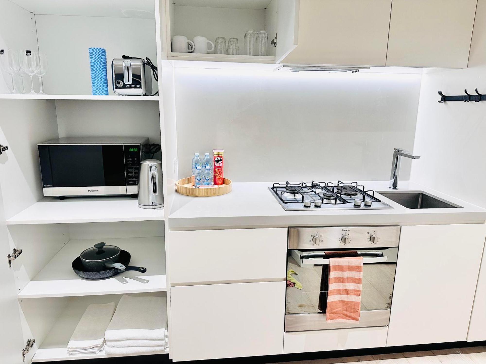 Melbourne Cbd Empire Apartment Luaran gambar